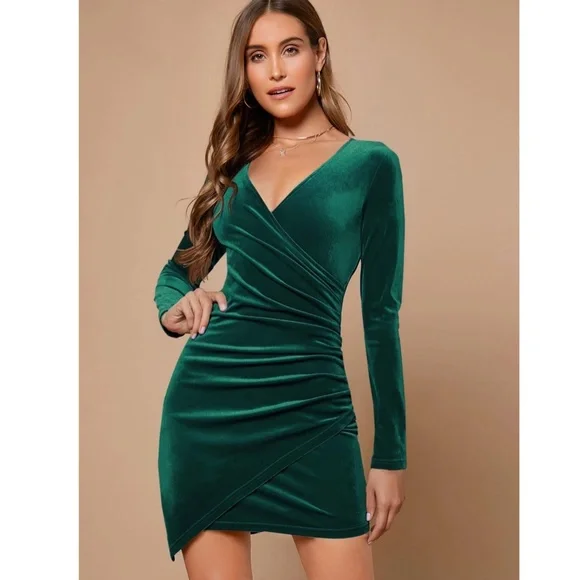 Green Velvet V-Neck Long Sleeve Mini Dress - Picture 2 of 8